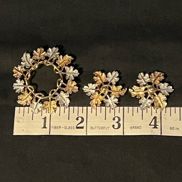 Vintage Brooch & Earrings Set - Picture 5 of 14